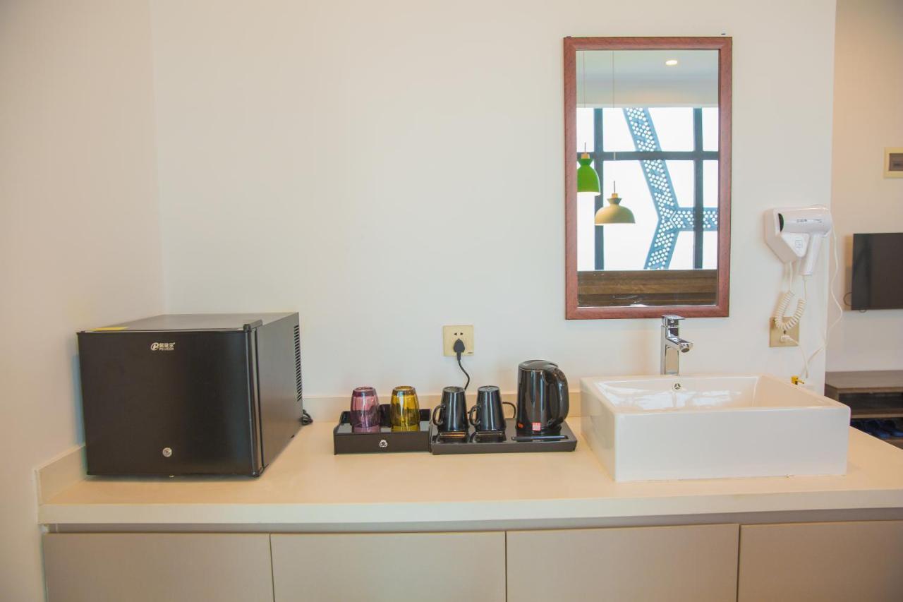 Wooden Maple Hotel Phnom Penh Zewnętrze zdjęcie