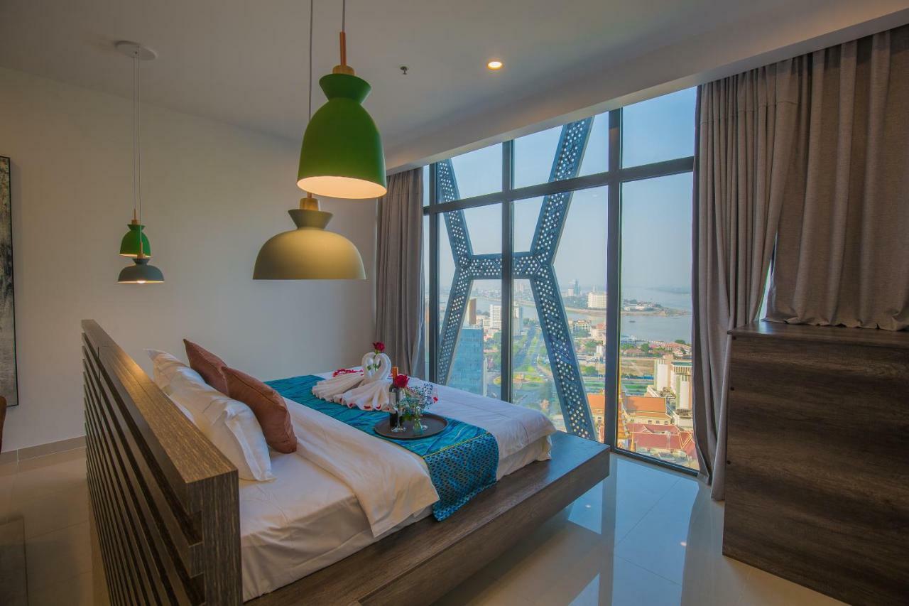 Wooden Maple Hotel Phnom Penh Zewnętrze zdjęcie