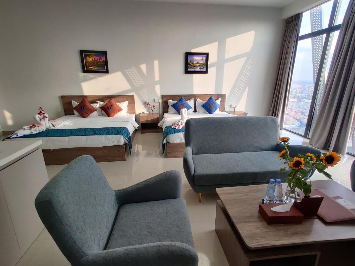 Wooden Maple Hotel Phnom Penh Zewnętrze zdjęcie