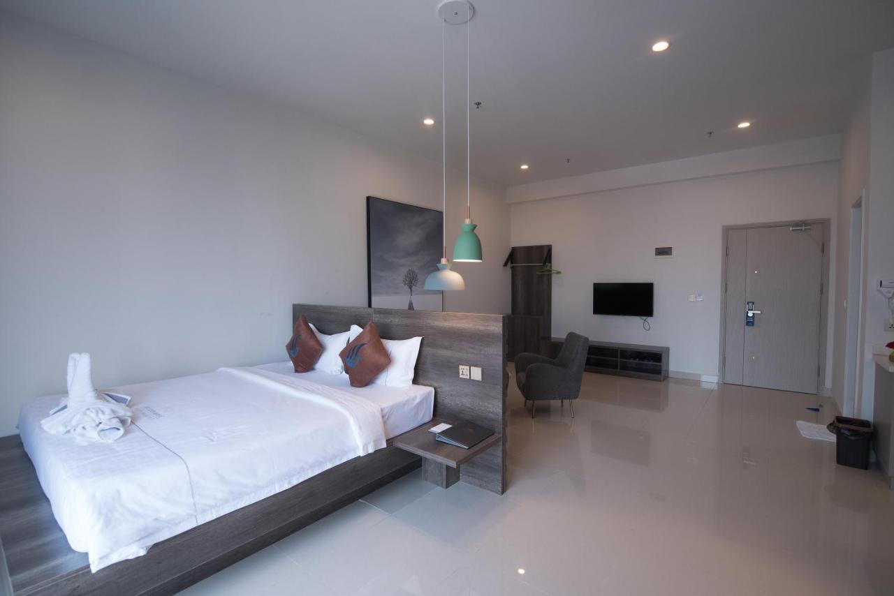 Wooden Maple Hotel Phnom Penh Zewnętrze zdjęcie
